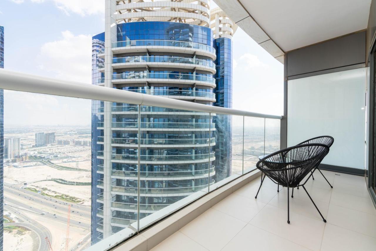 Globalstay Damac Towers By Paramount In Business Bay * دبي